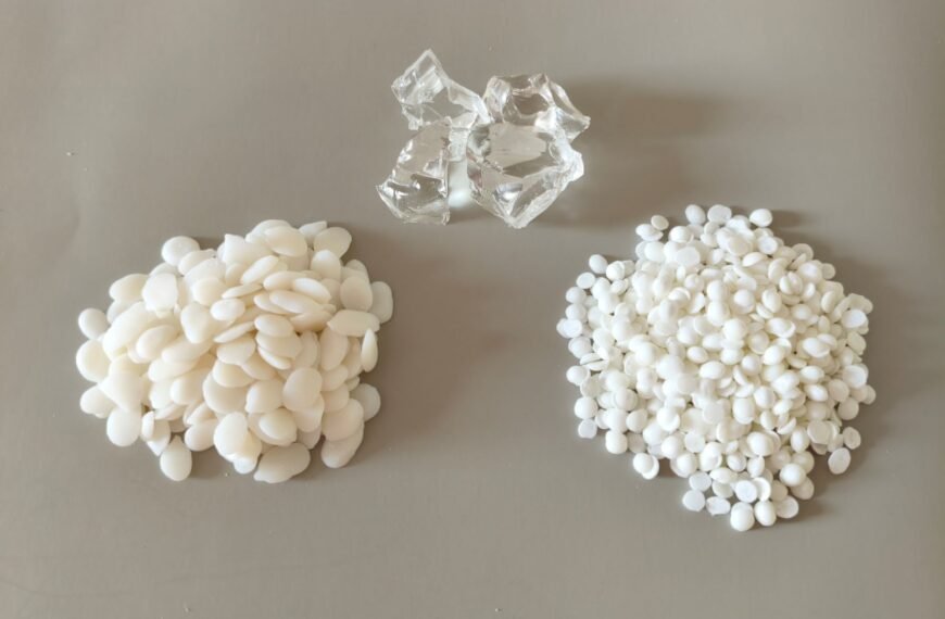 3 candle wax types.